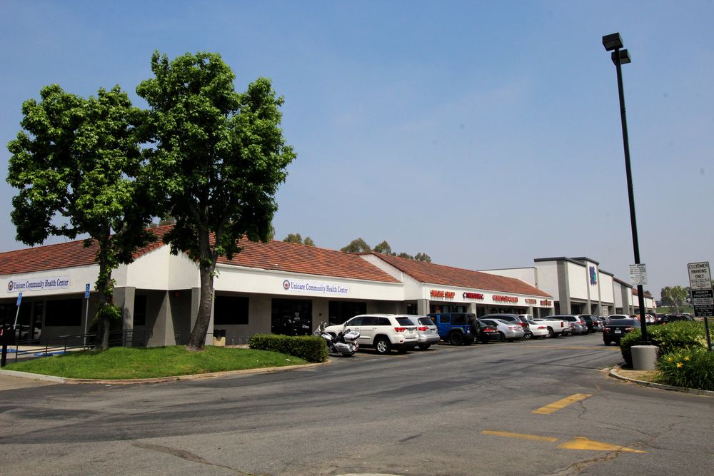 GROVE PLAZA: 2522 S Grove Ave, Ontario, CA 91761